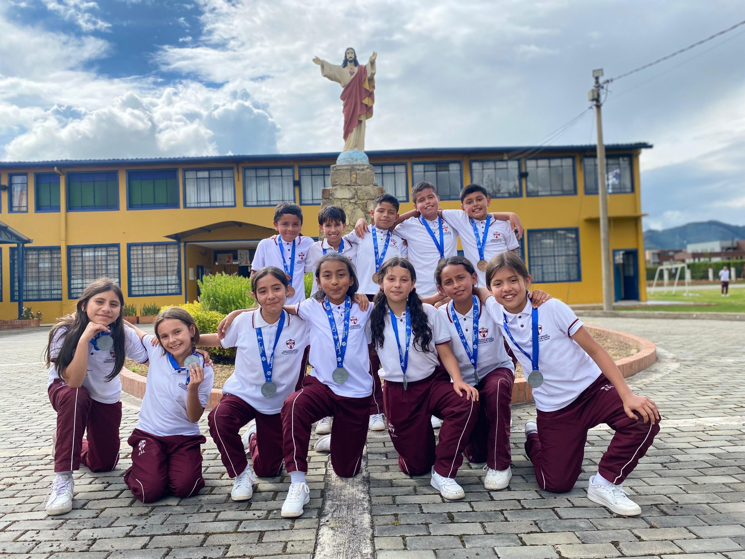 Juegos Escolares 2025